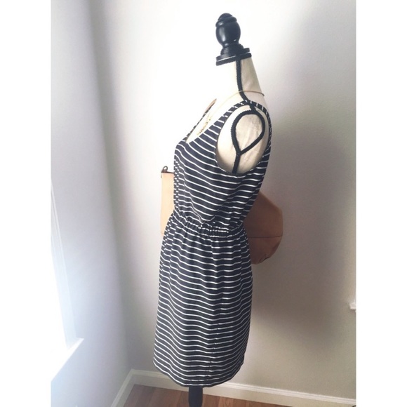 LOFT Black and White Striped Sleeveless Dress Med - Picture 4 of 6